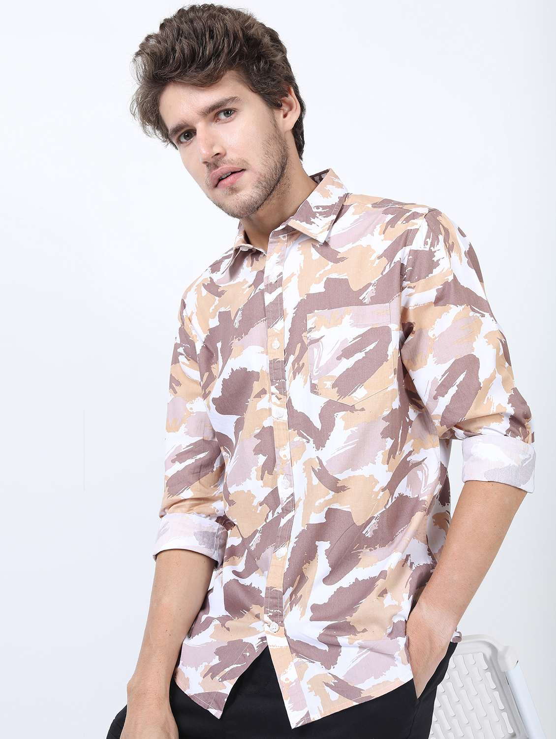 men collared long sleeves casual shirt - 21487272 -  Standard Image - 2