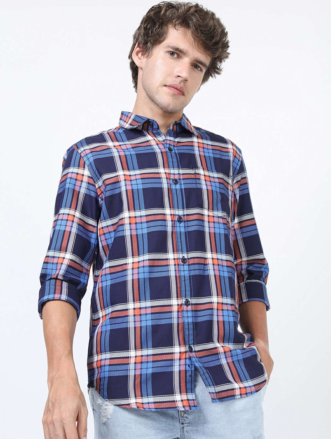men collared long sleeves casual shirt