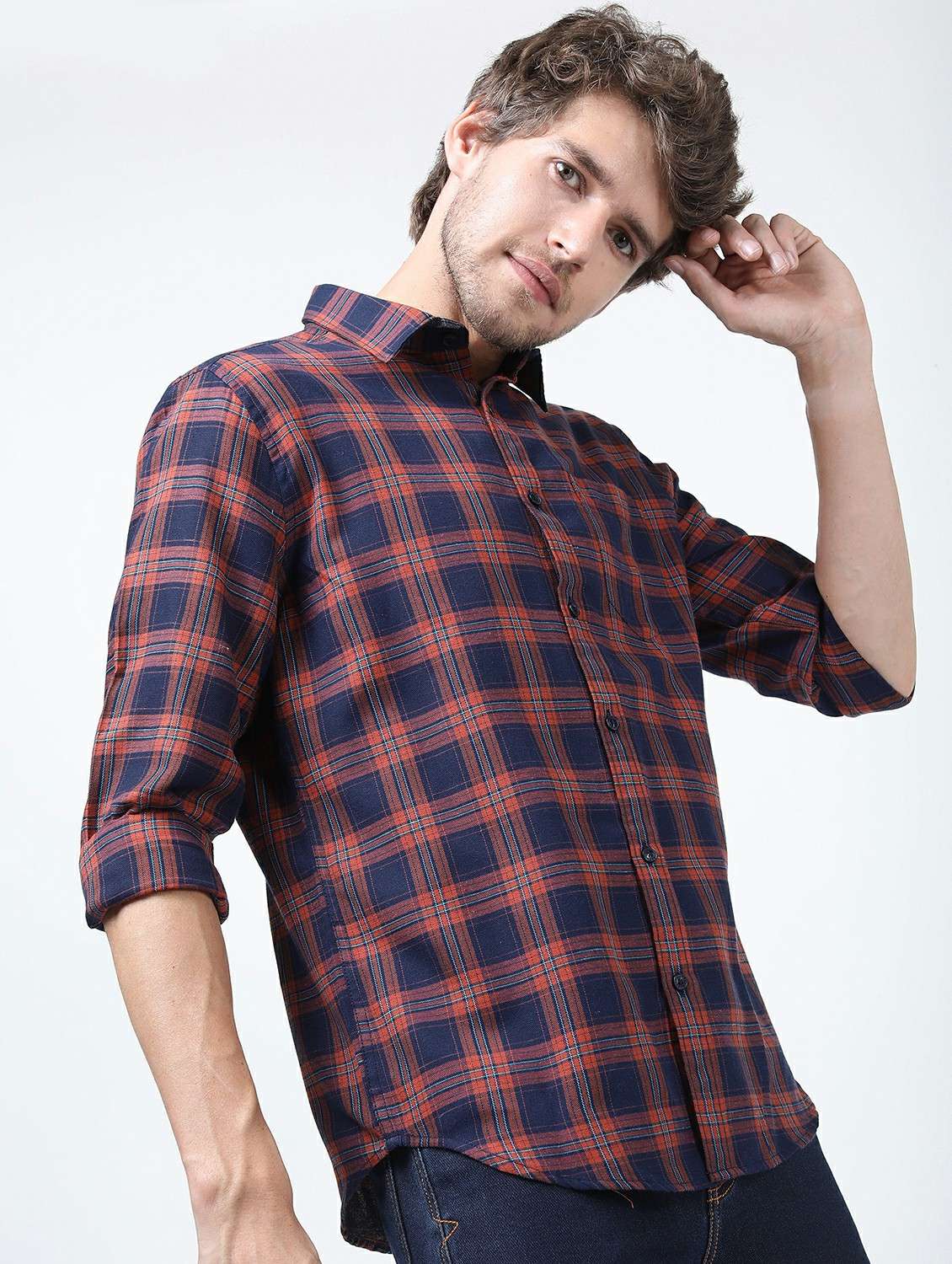 men collared long sleeves casual shirt - 21487307 -  Standard Image - 2
