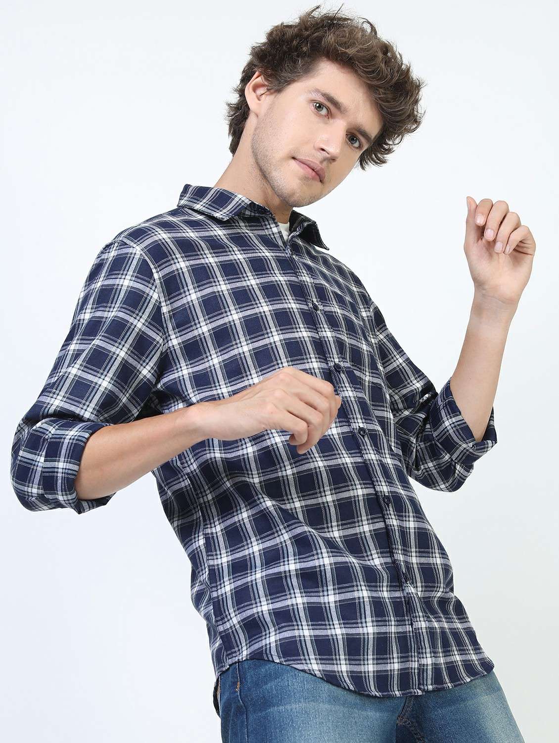 men collared long sleeves casual shirt - 21487310 -  Standard Image - 2