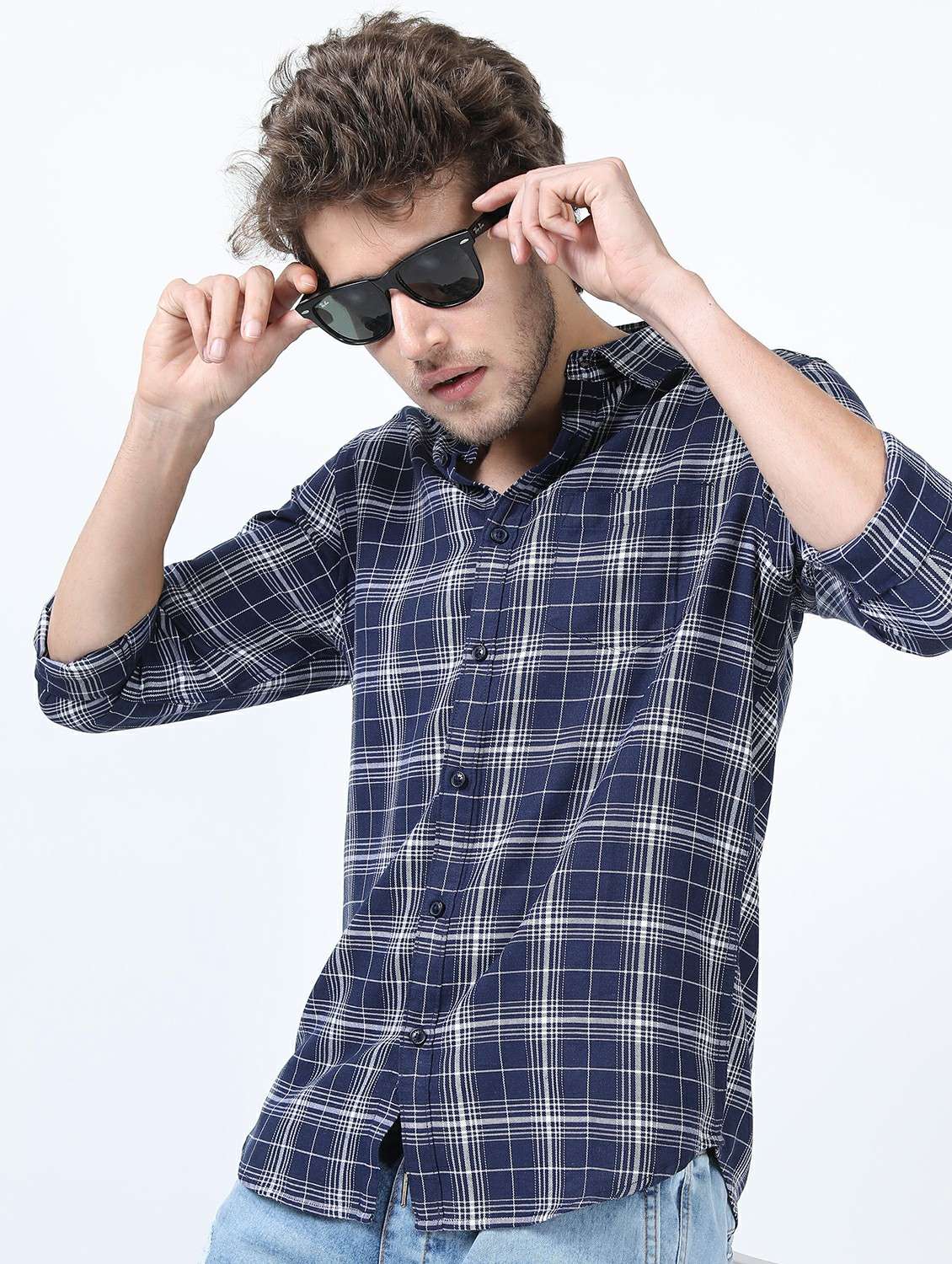 men collared long sleeves casual shirt - 21487321 -  Standard Image - 2