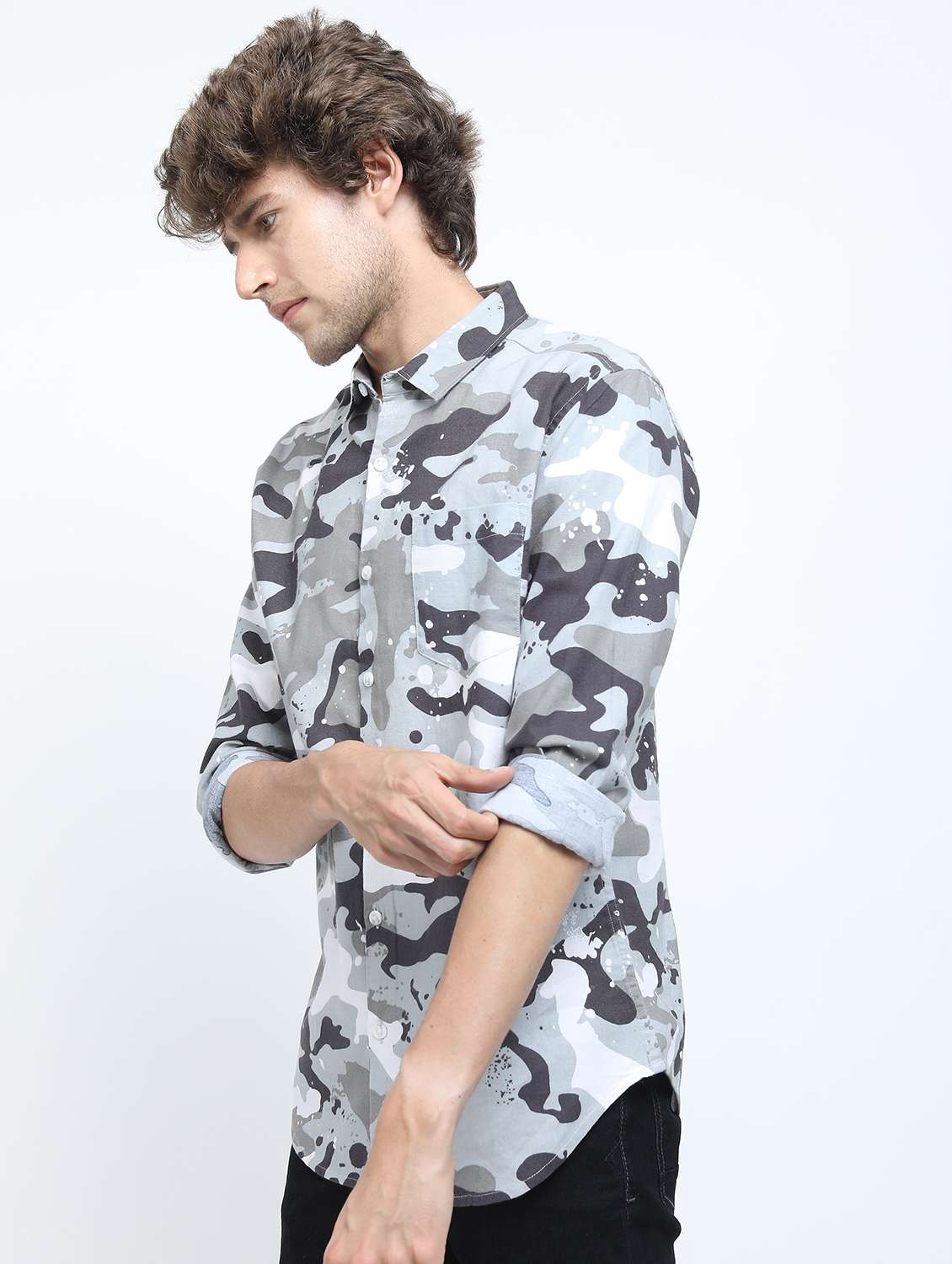 men long sleeved camouflage printed casual shirt - 21487453 -  Standard Image - 2