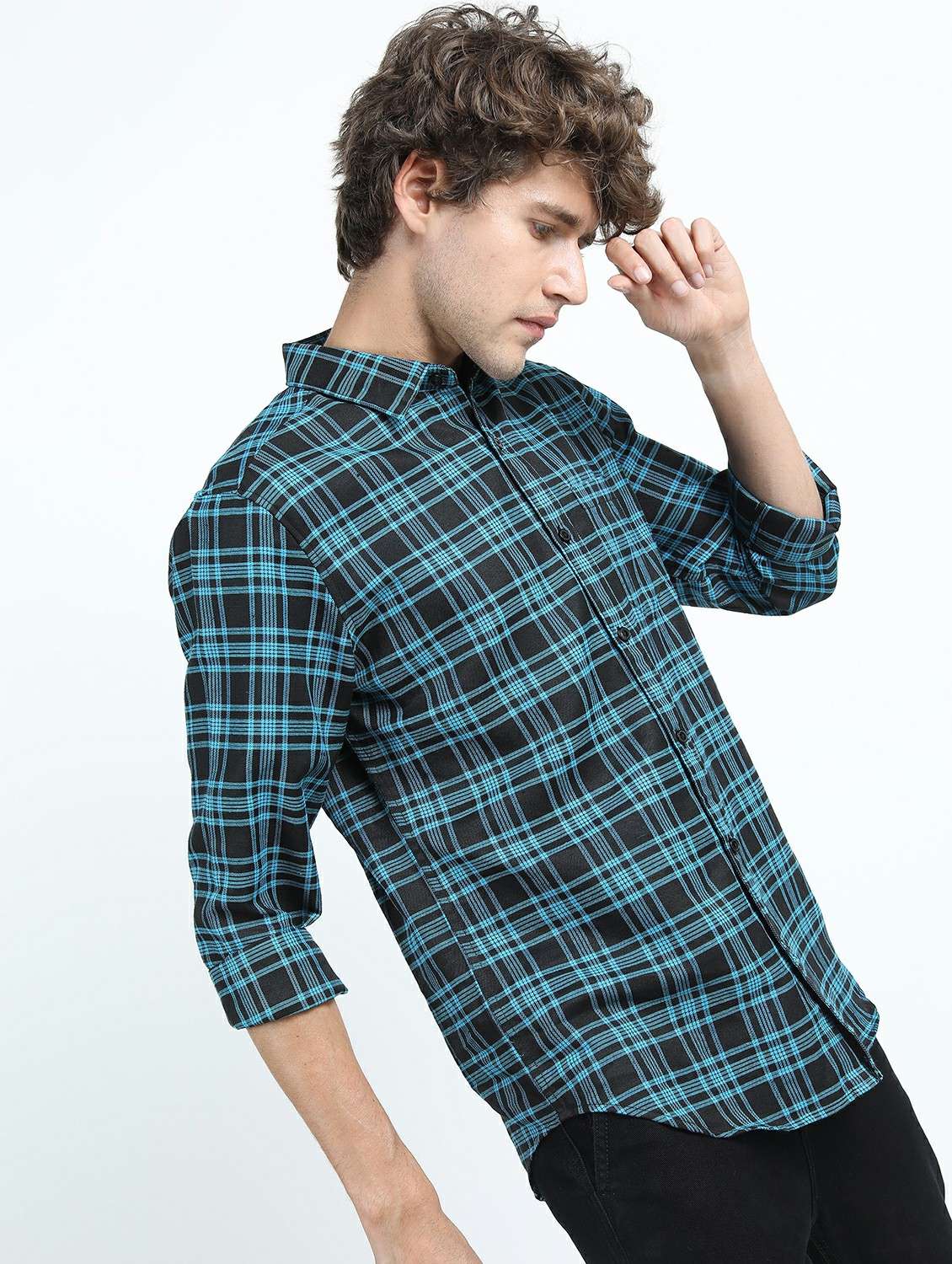 men long sleeved checkered casual shirt - 21487534 -  Standard Image - 2