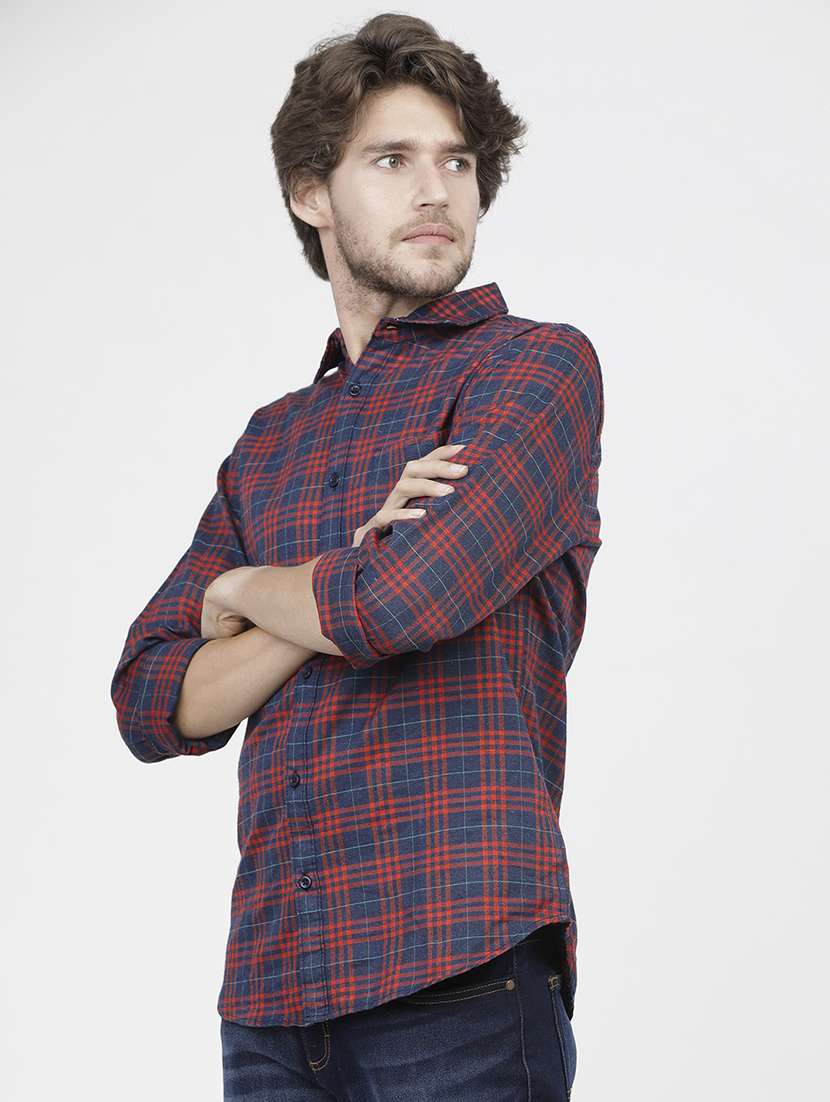 men collared long sleeves casual shirt - 21487726 - Standard Image - 2