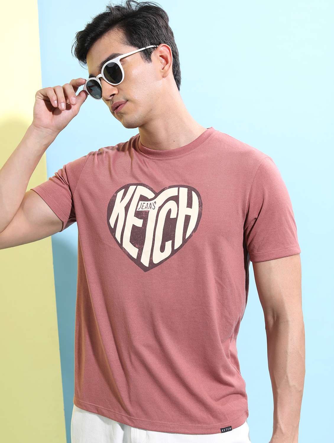 men round neck front print t-shirt