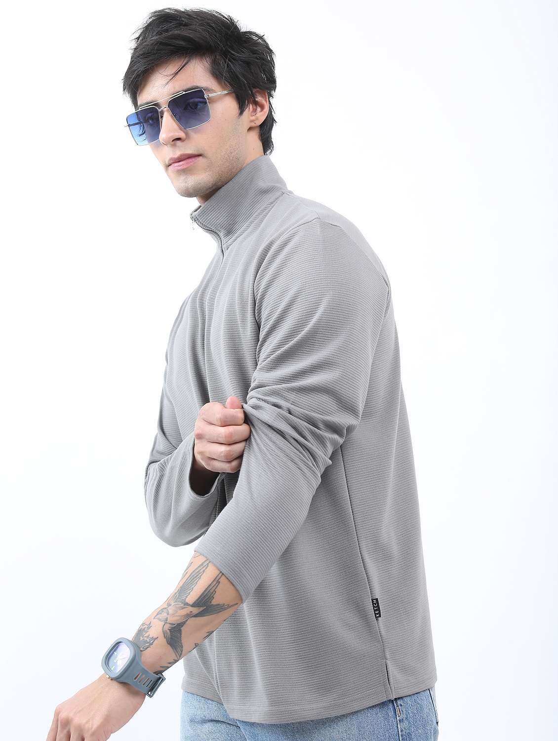 men long sleeved solid t-shirt - 21488008 -  Standard Image - 2
