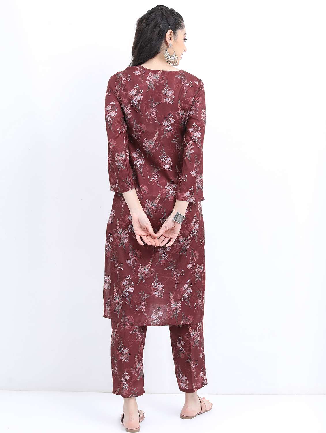 women maroon floral printed kurta pant set - 21488263 - Standard Image - 2