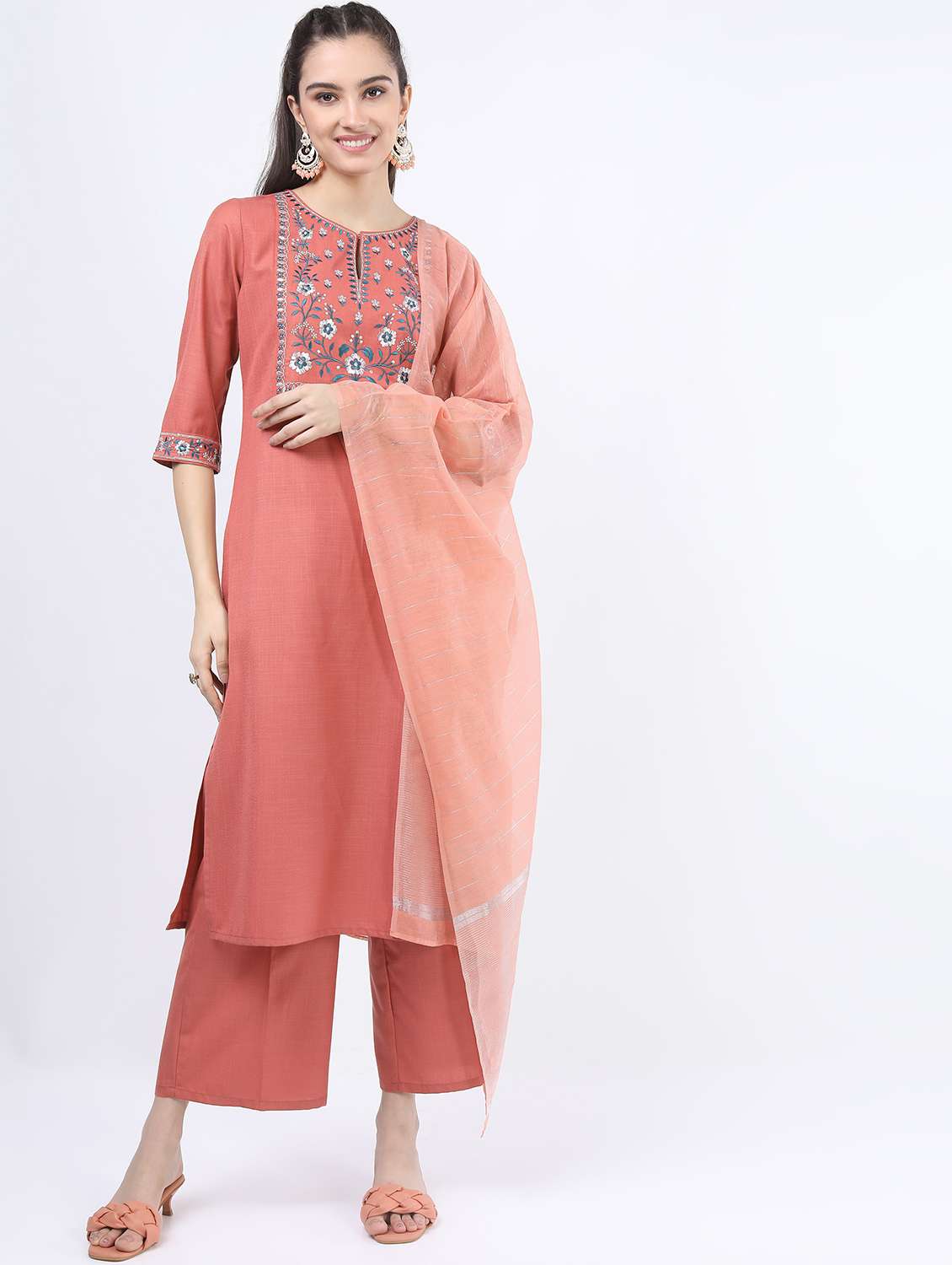 women coral kurta pant set with dupatta