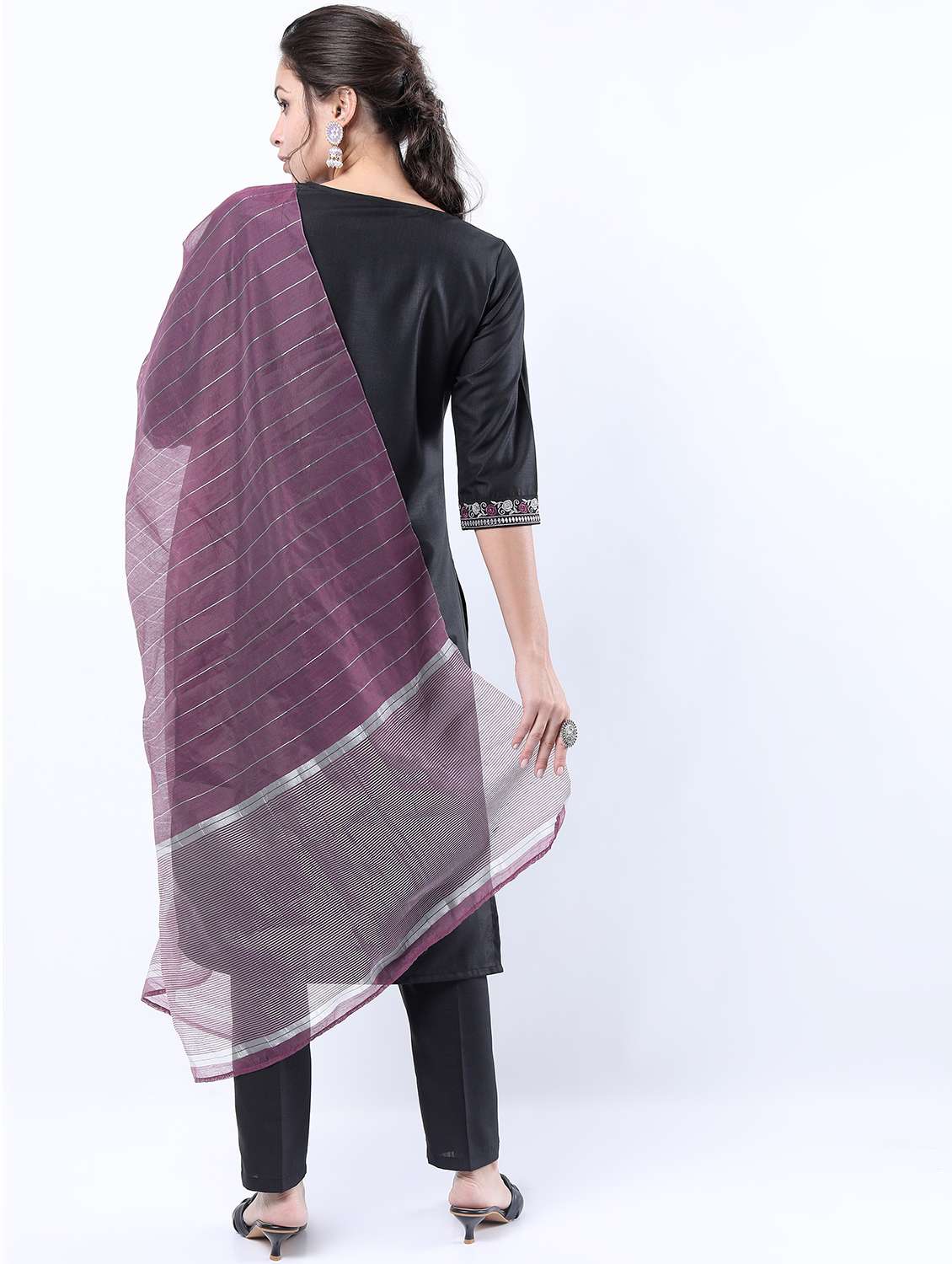 women black kurta pant set with dupatta - 21488369 -  Standard Image - 2