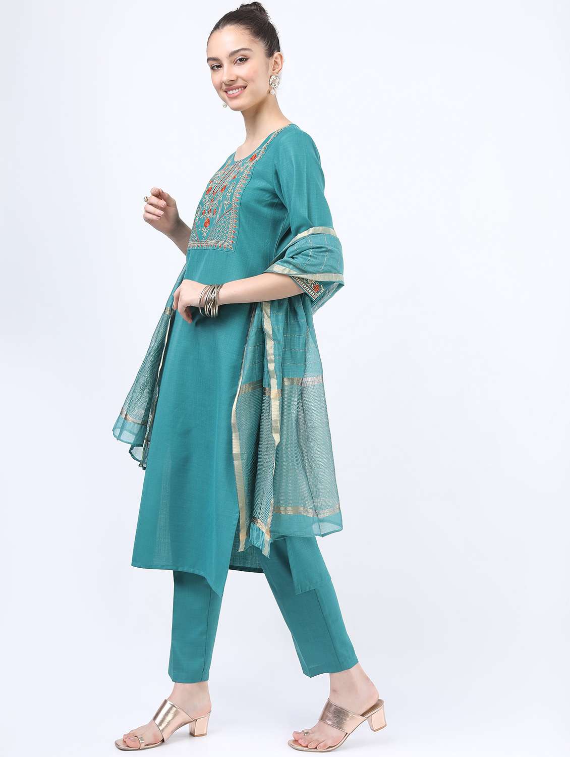 women turquoise kurta pant set with dupatta - 21488371 -  Standard Image - 2