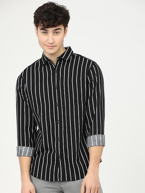 men striped casual shirt - 21488505 -  Standard Image - 0