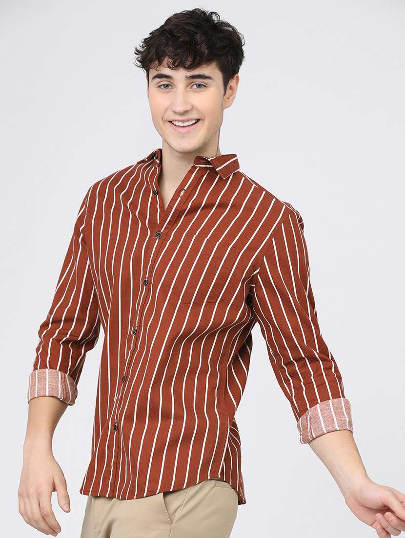 men striped casual shirt - 21488508 -  Standard Image - 2