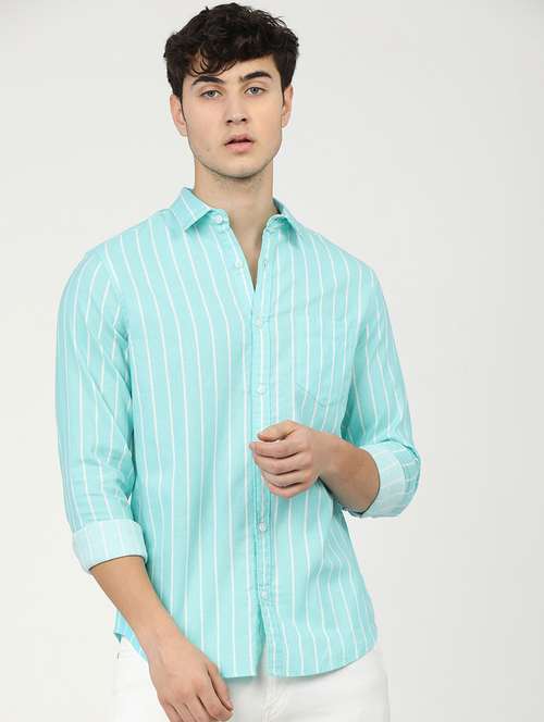 men striped casual shirt - 21488509 -  Standard Image - 0