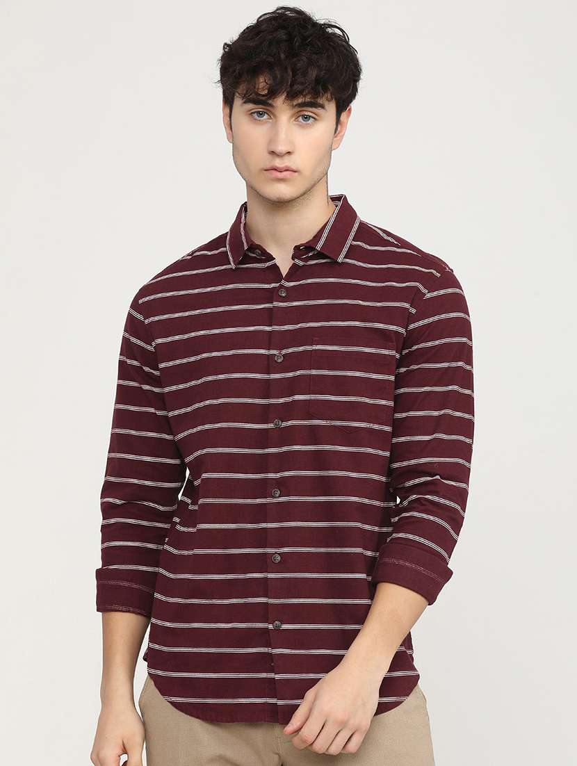 men striped casual shirt