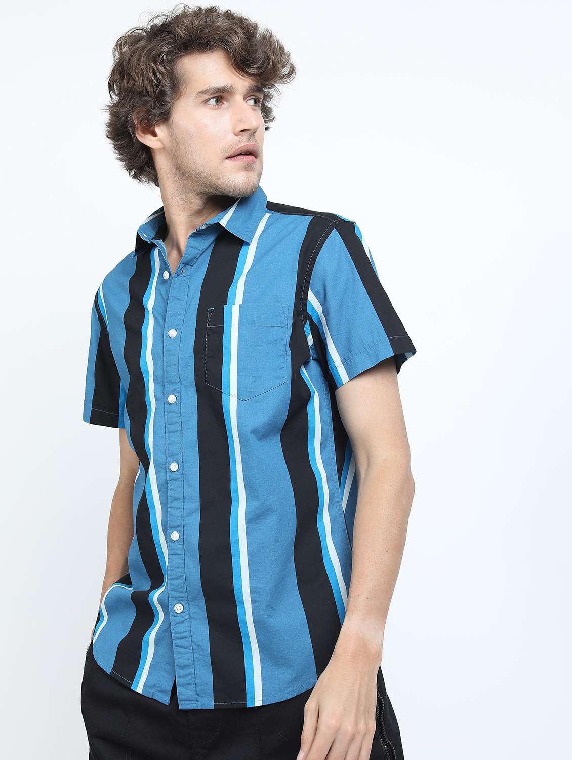 men striped casual shirt - 21488542 -  Standard Image - 2