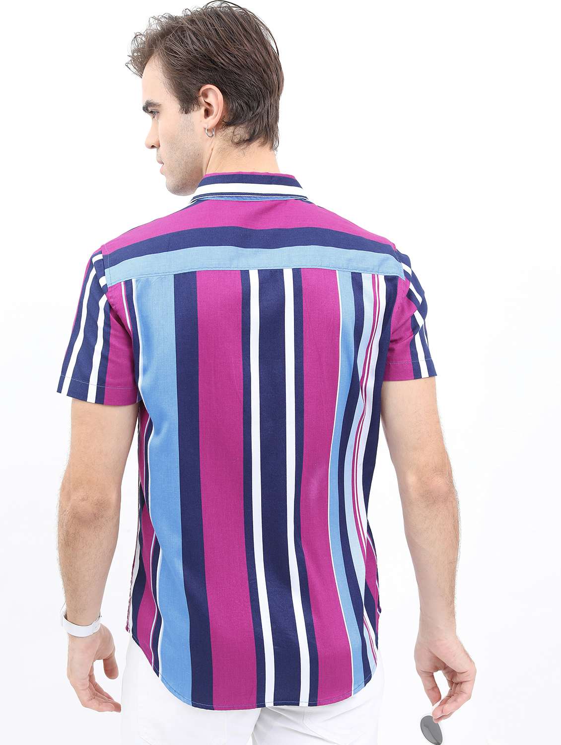 men striped casual shirt - 21488561 -  Standard Image - 2