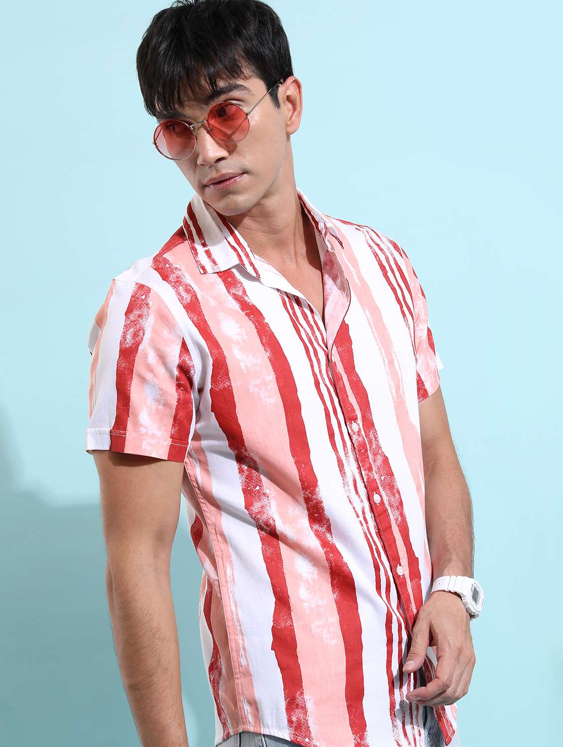 men striped casual shirt - 21488566 -  Standard Image - 2
