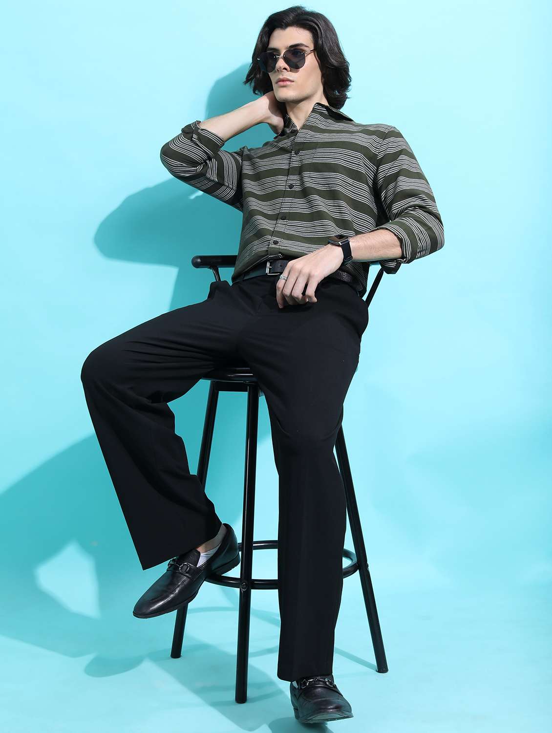 men striped casual shirt - 21488583 -  Standard Image - 2