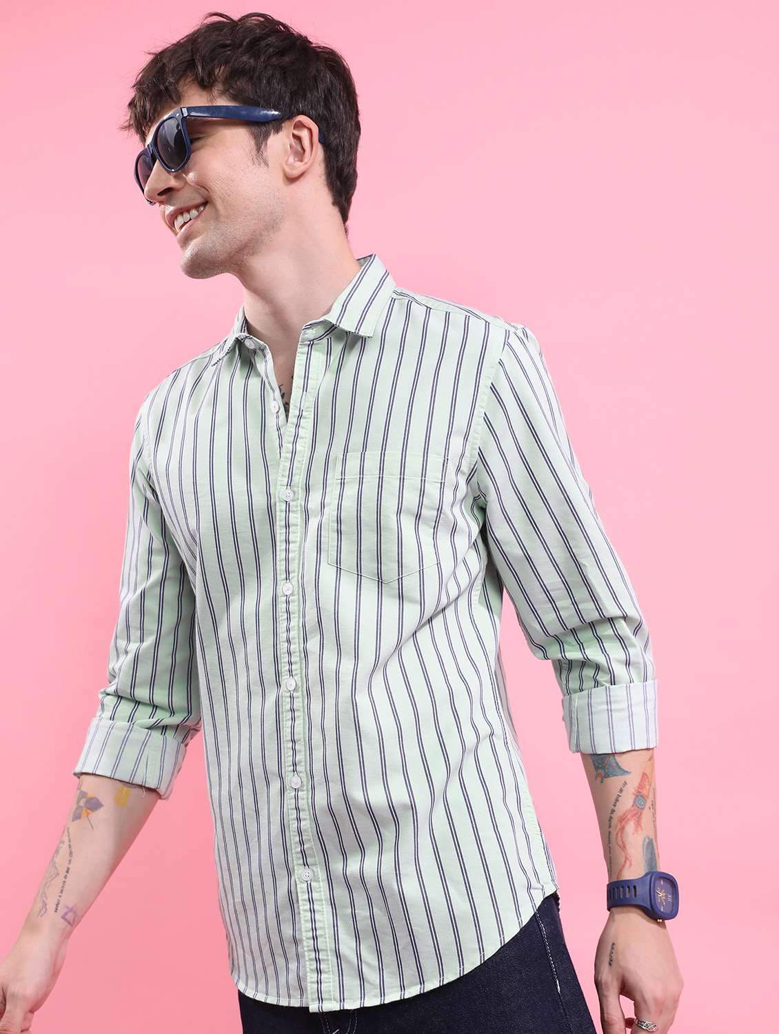men striped casual shirt - 21488591 -  Standard Image - 2