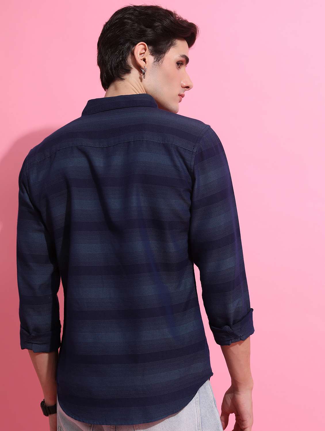 men striped casual shirt - 21488596 -  Standard Image - 2