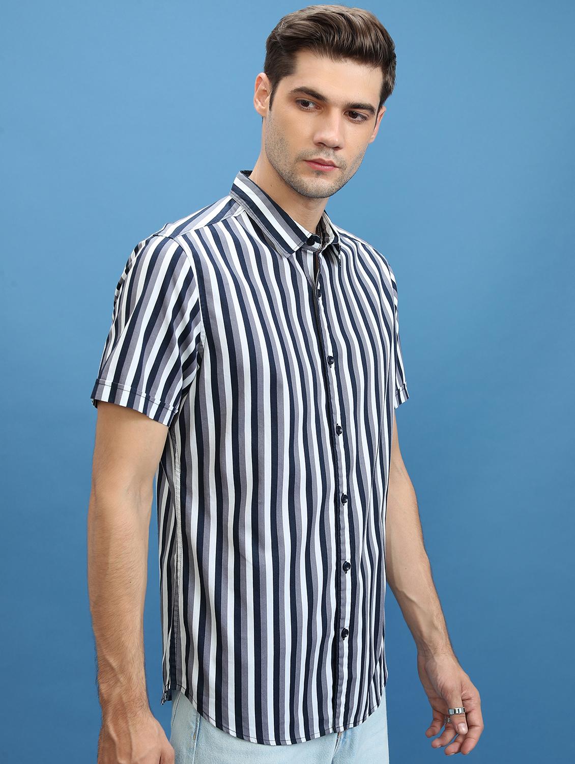 men striped casual shirt - 21488634 -  Zoom Image - 0