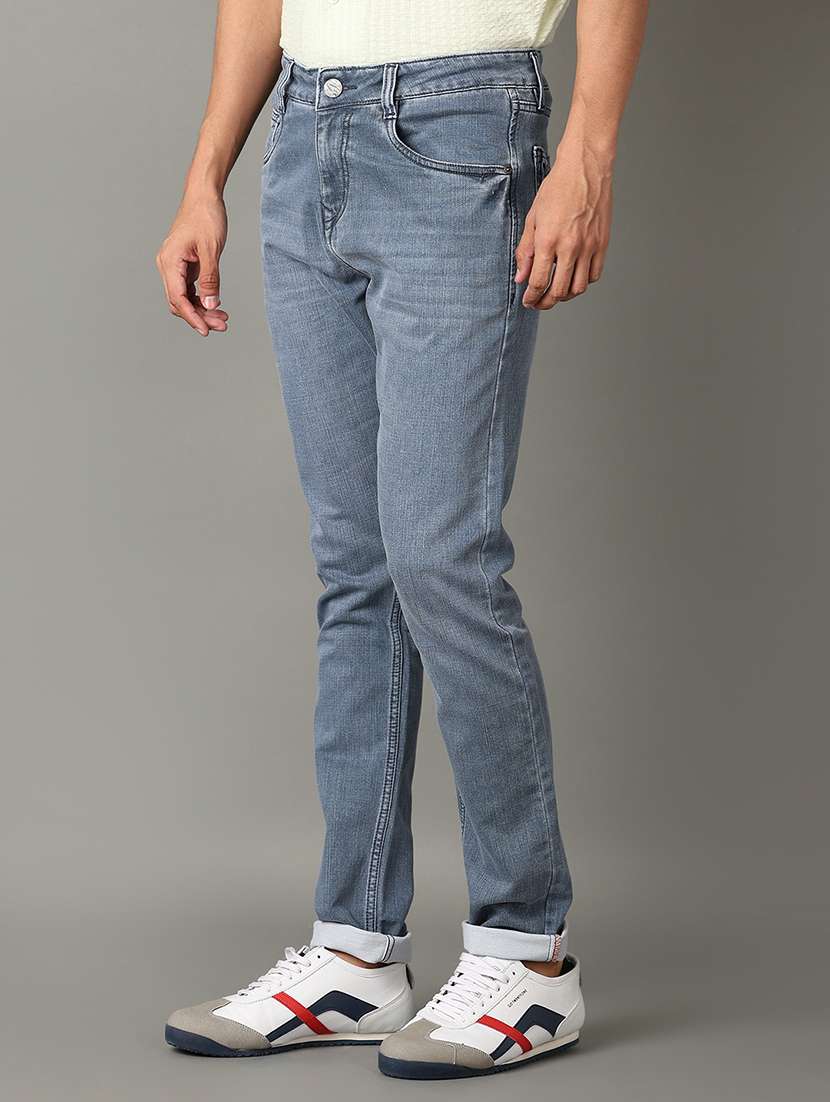 men light blue plain jeans - 21490036 -  Standard Image - 2