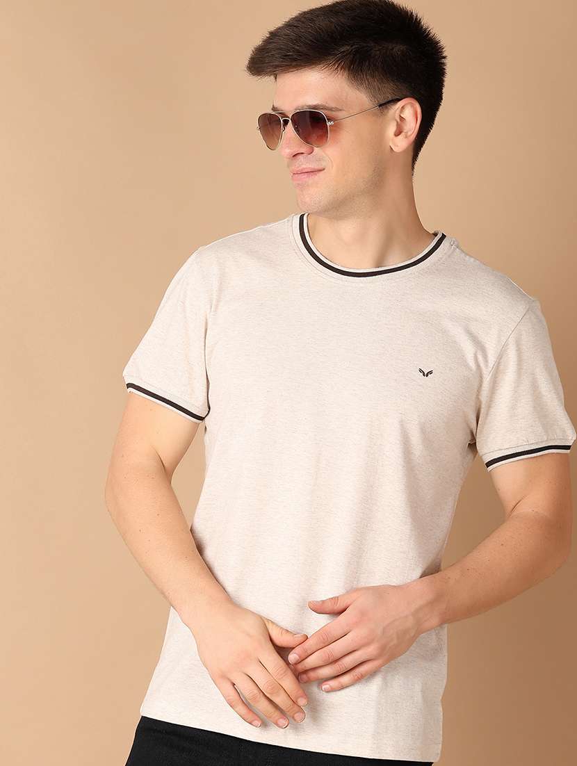 men beige solid round neck t-shirt