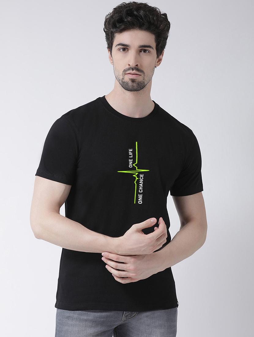 men round neck chest print t-shirt - 21493921 - Zoom Image - 0