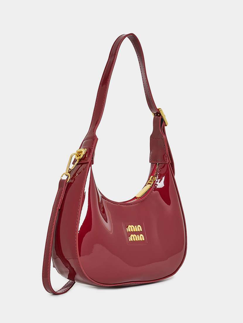 women maroon pu handbag