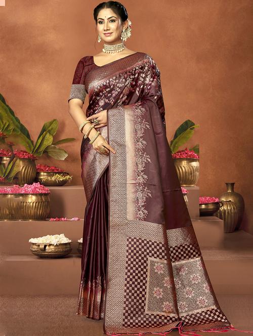 women self design banarasi saree with blouse - 21494733 - Standard Image - 0