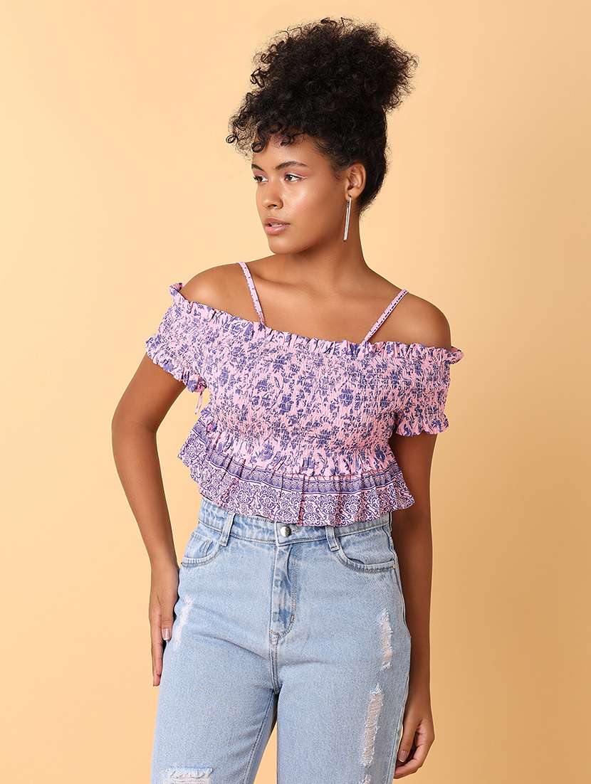 women printed off shoulder crop top
