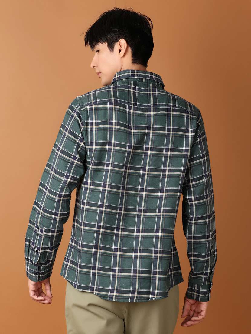men collared checks casual shirt - 21495247 -  Standard Image - 2