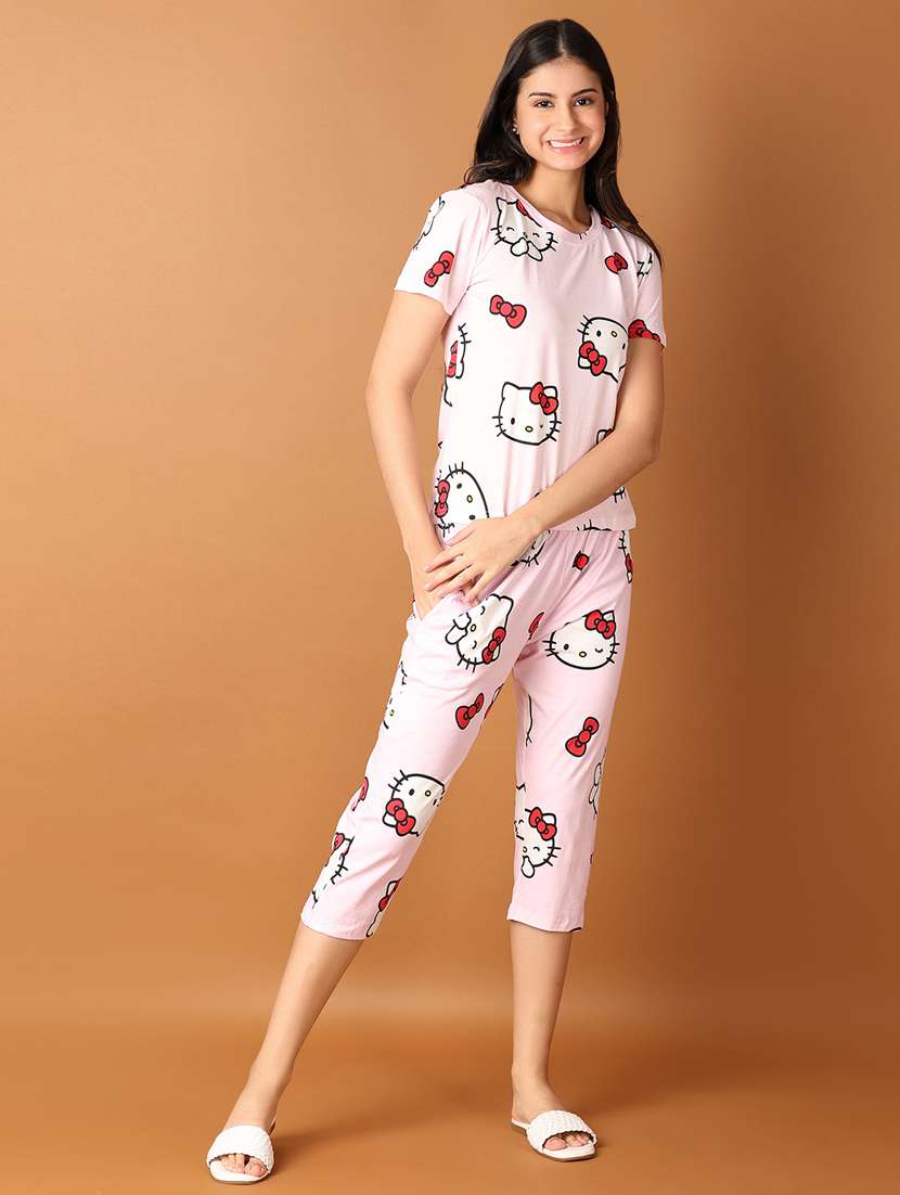 women printed round neck top & capri set