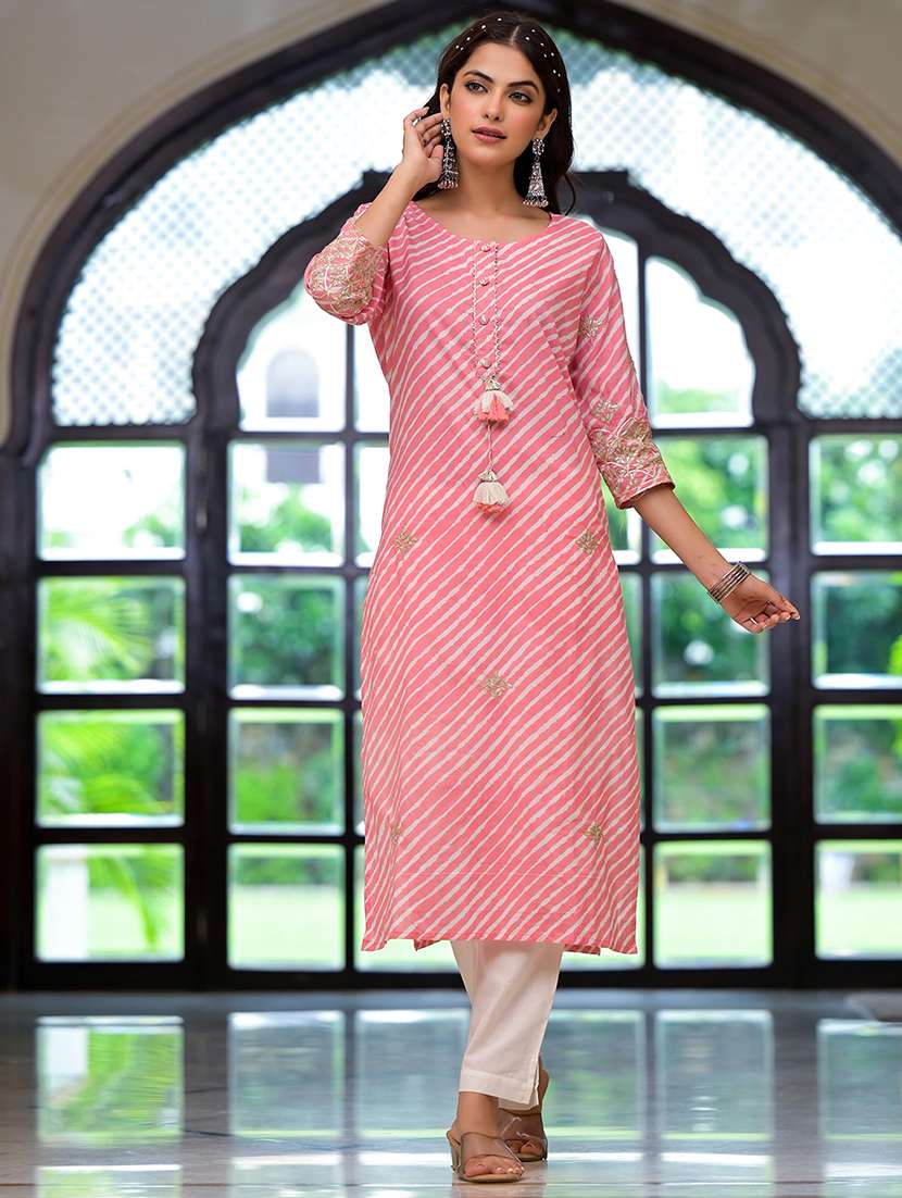 women peach cotton straight kurta - 21496684 -  Zoom Image - 0
