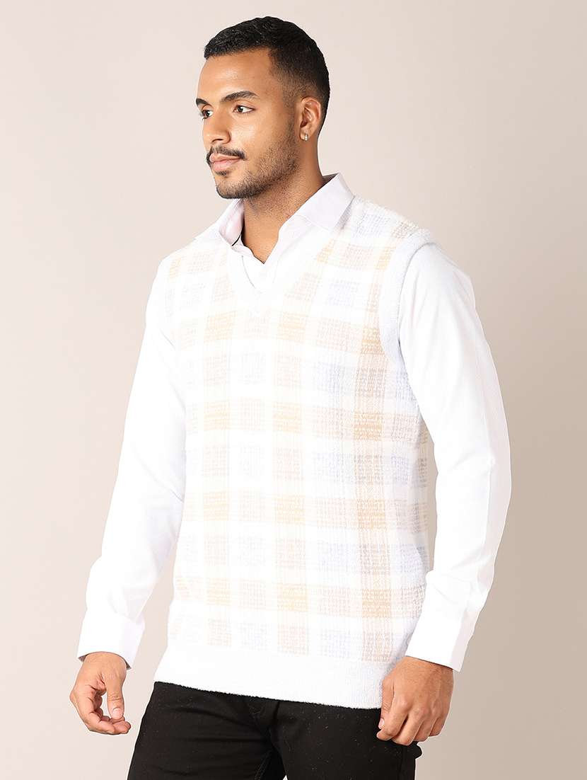 men v-neck checkered pullover - 21497511 -  Standard Image - 2