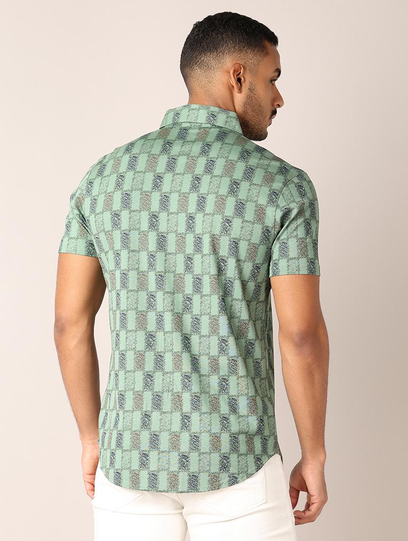 men printed collared short sleeves shirt - 21497576 - Standard Image - 2