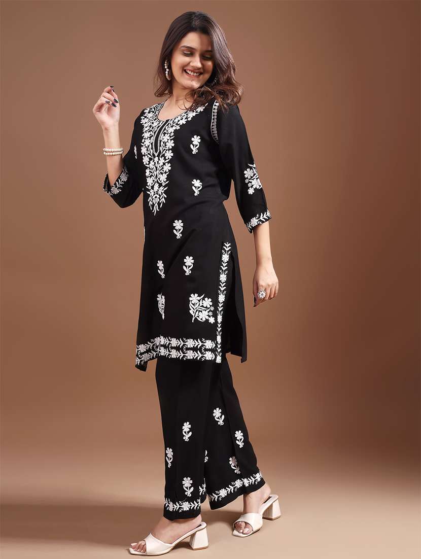 women three quarter sleeve kurta palazzo set - 21497886 - Standard Image - 2