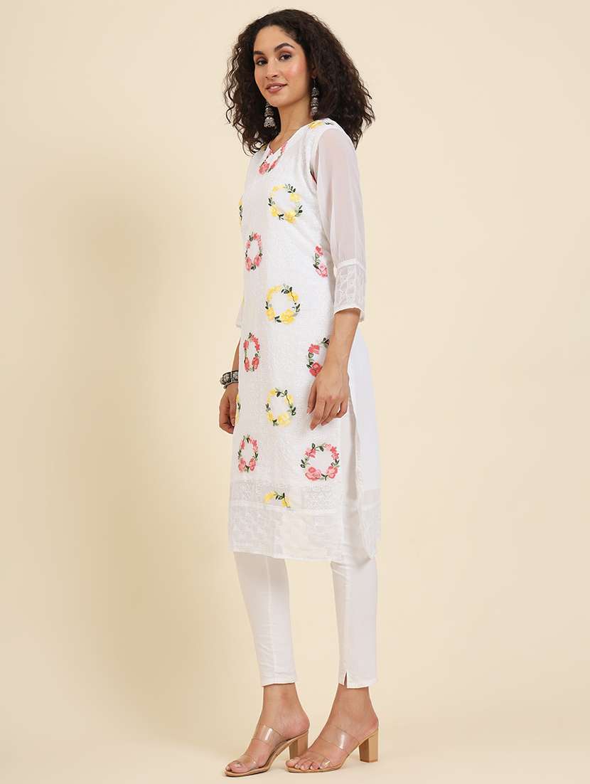 women three quarter sleeve ethnic motif straight kurta - 21499121 -  Standard Image - 2