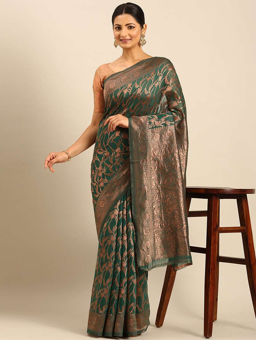 women self design banarasi saree with blouse