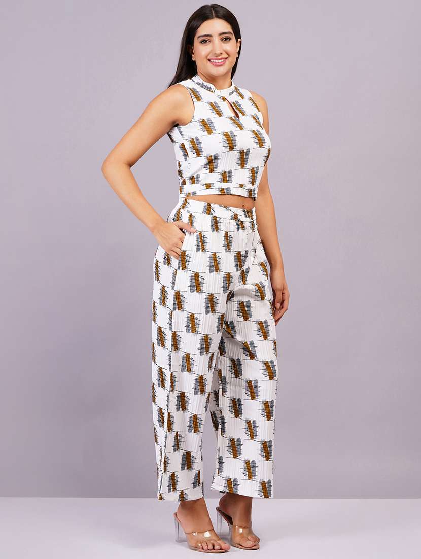 women white printed top & palazzo co-ord set - 21501692 - Standard Image - 2