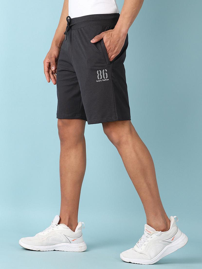men solid mid rise relaxed fit short - 21501832 - Standard Image - 2