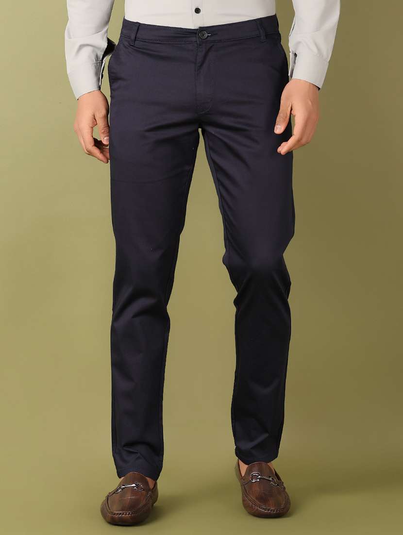 men mid rise solid chinos
