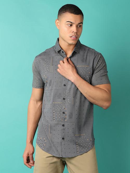 men short sleeves printed casual shirt - 21503478 -  Standard Image - 0