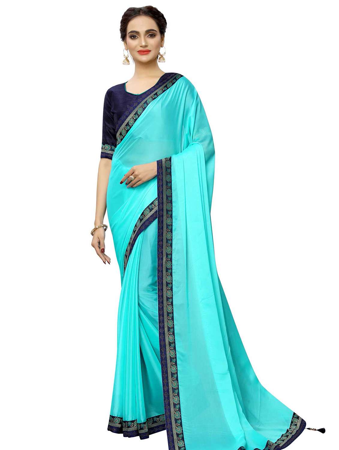 women solid with bordered saree with blouse