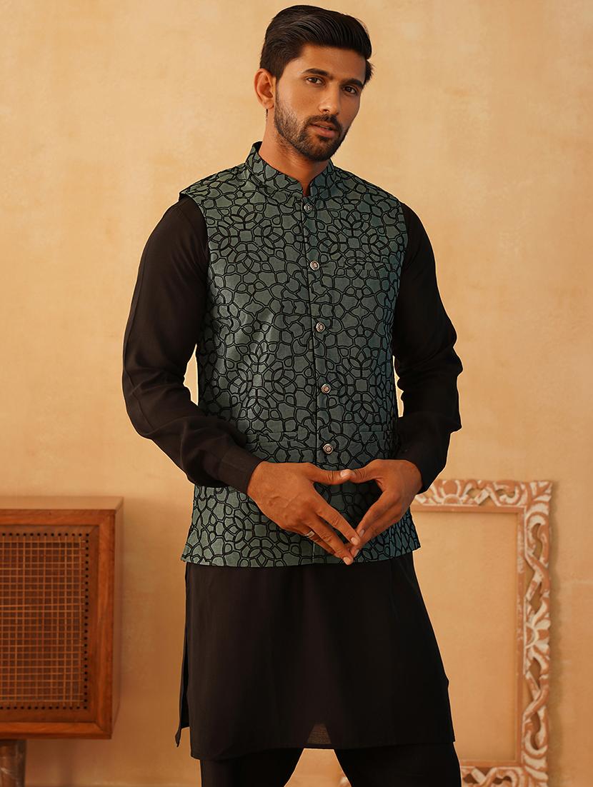 men embroidered kurta pyjama with jacket ethnic wear set - 21505303 - Zoom Image - 0