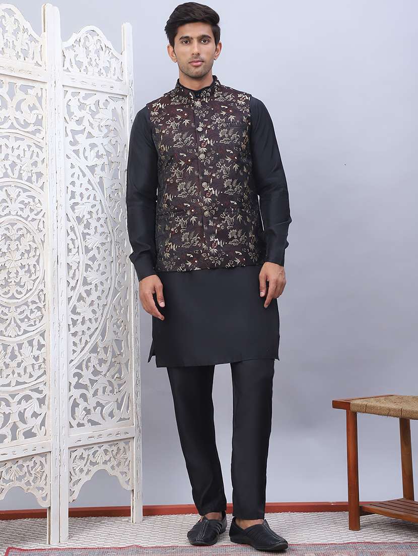 men embroidered kurta pyjama with jacket ethnic wear set - 21505310 -  Standard Image - 2