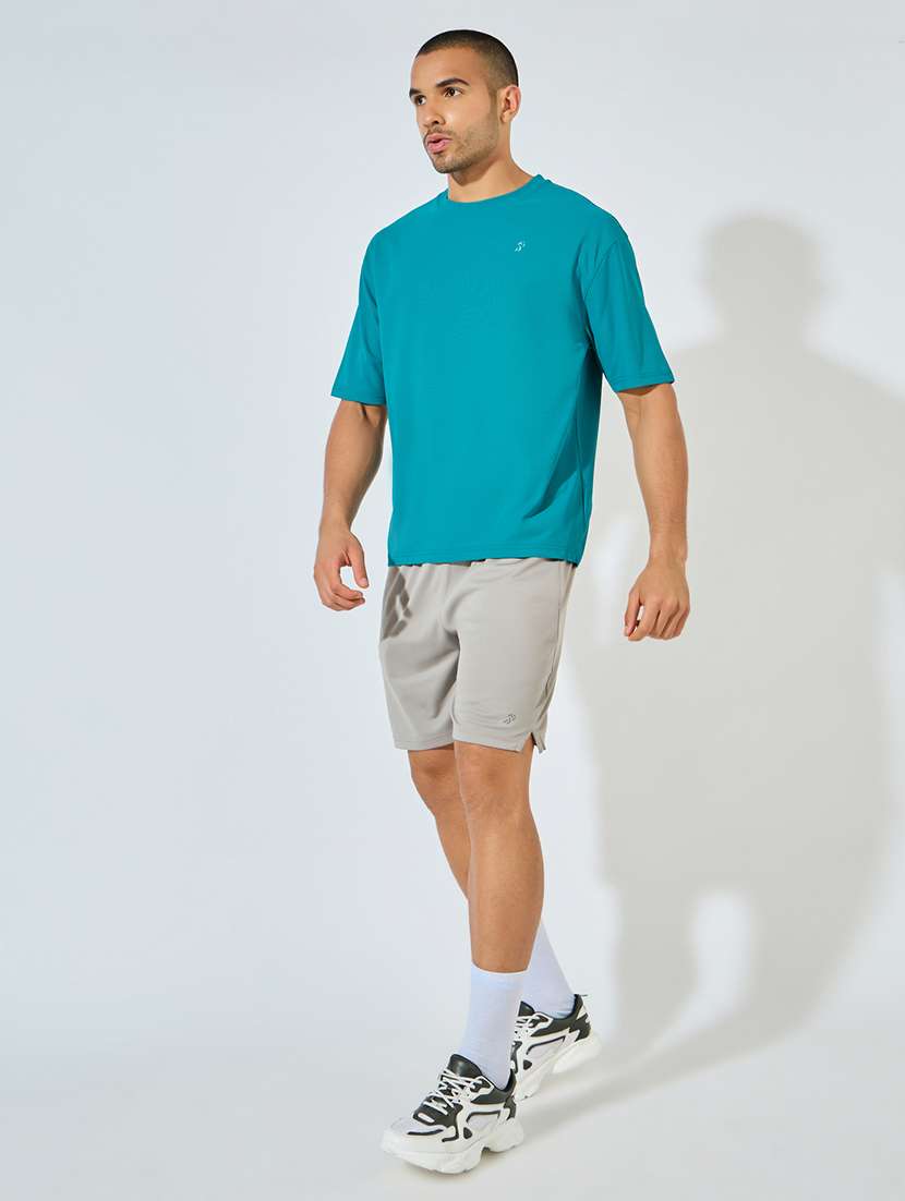 men round neck logo printed t-shirt - 21506037 -  Standard Image - 2