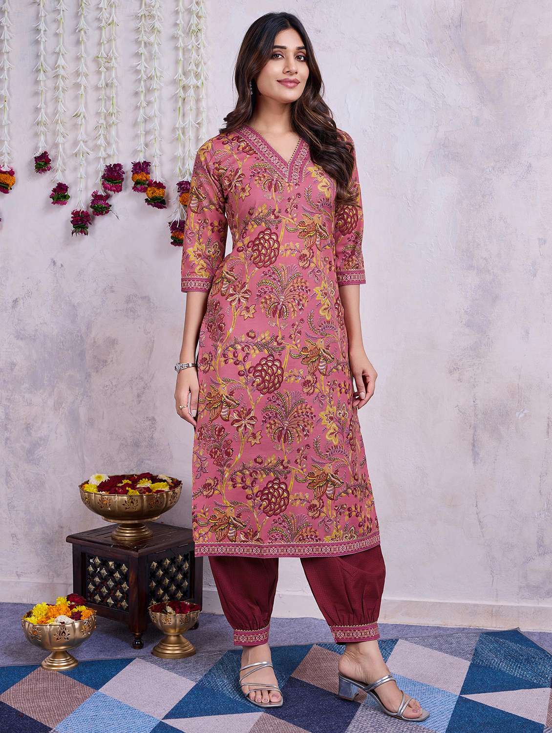 women mauve three quarter sleeve kurta salwar set