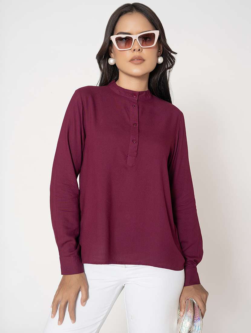 women solid maroon straight top