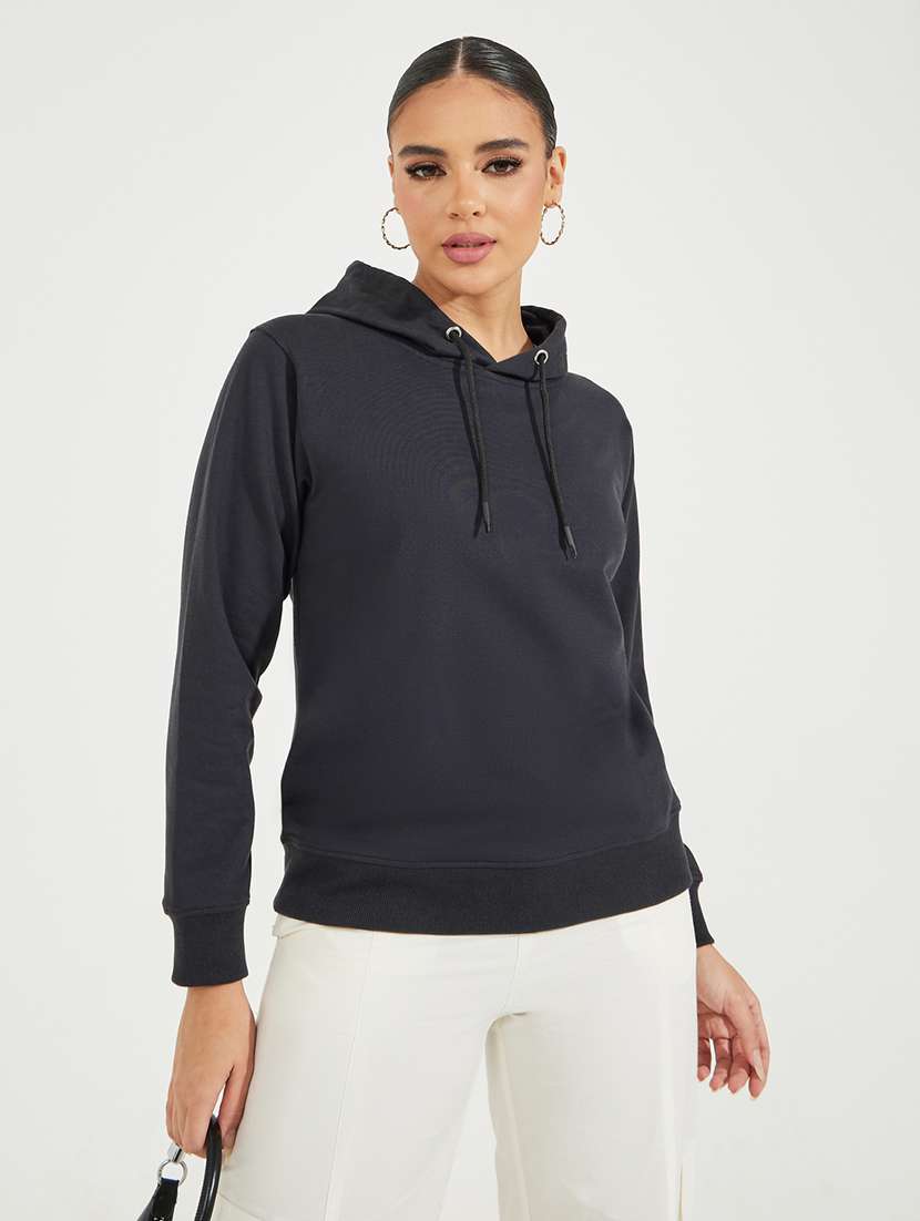 women black plain hooded neck sweatshirt